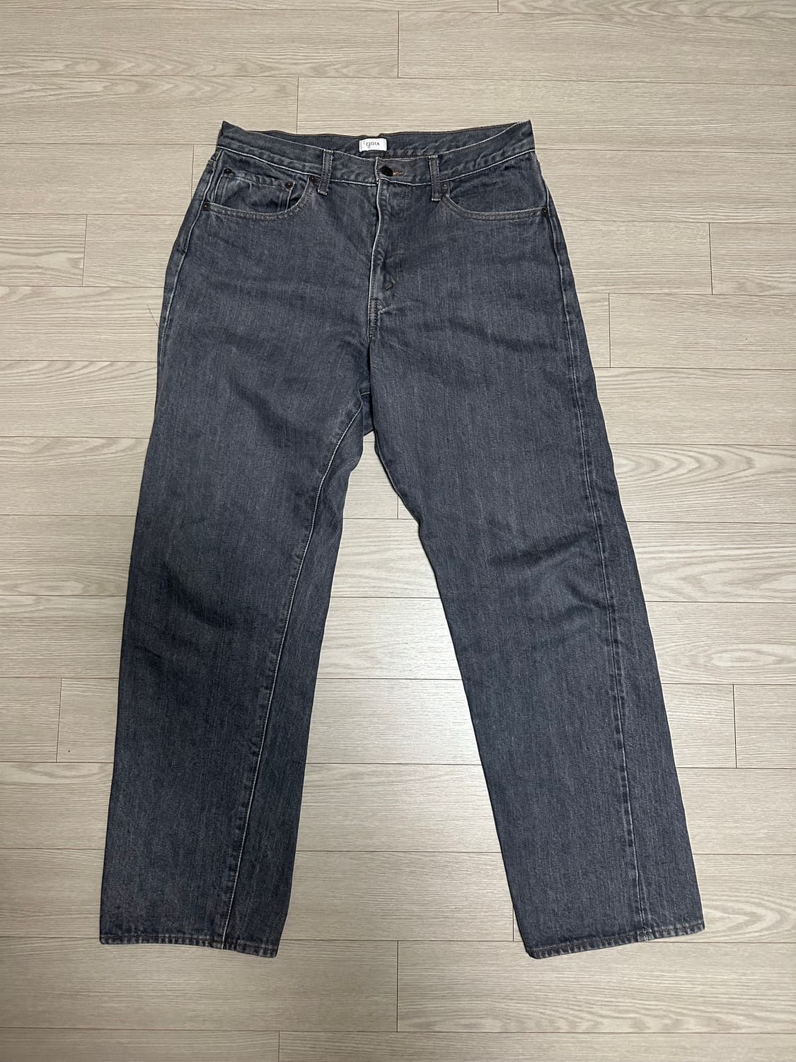 시오타 뉴테이퍼드 5 포켓 팬츠 미디엄그레이 상품이미지1