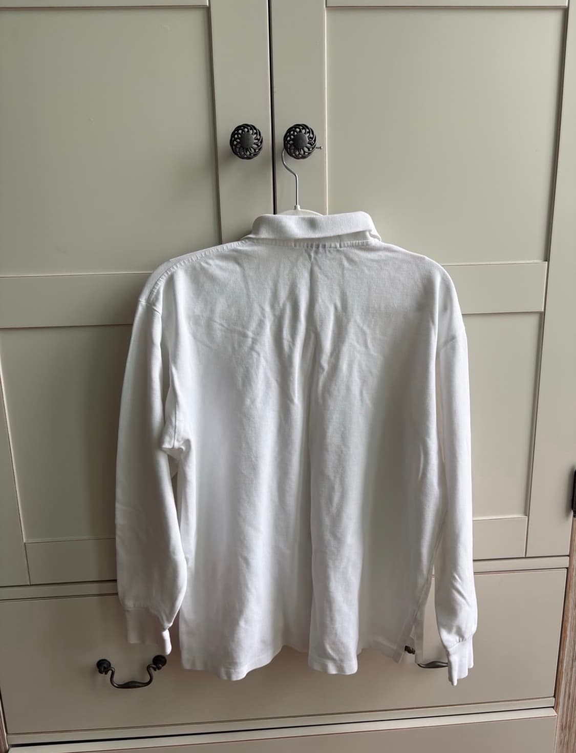 폴로 카라 화이트 롱슬리브 상품이미지2