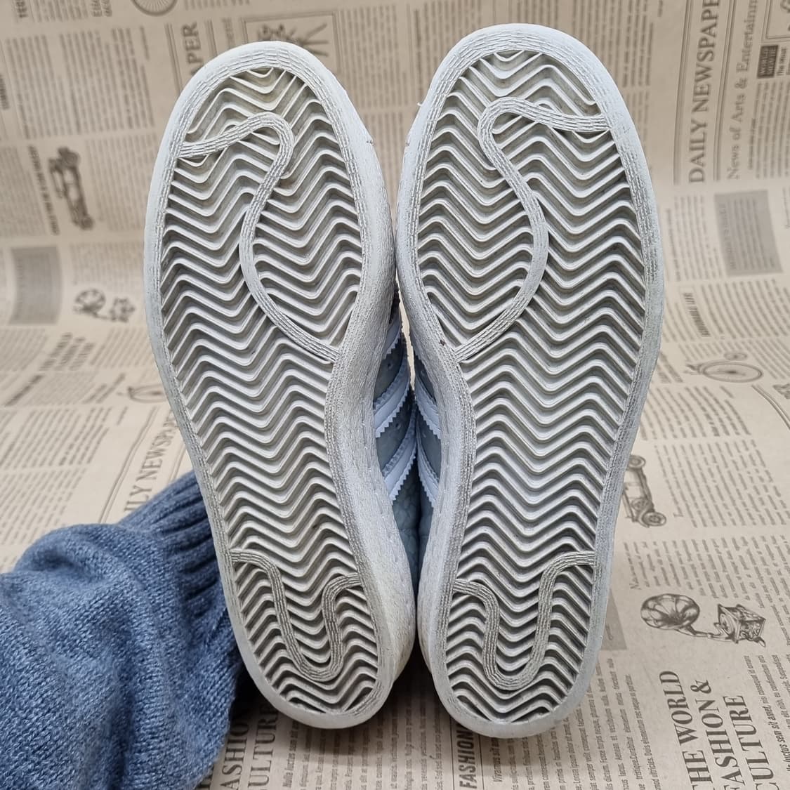 아디다스 슈퍼스타 80s 스니커즈 225 상품이미지3