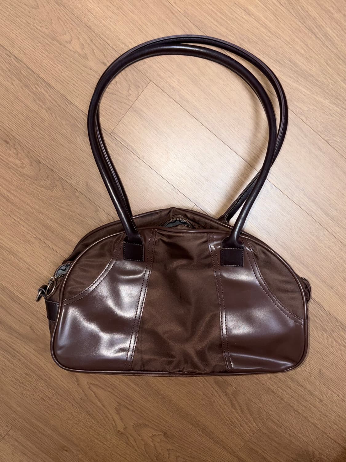 미스치프 콜 아웃 볼링백 브라운 상품이미지3