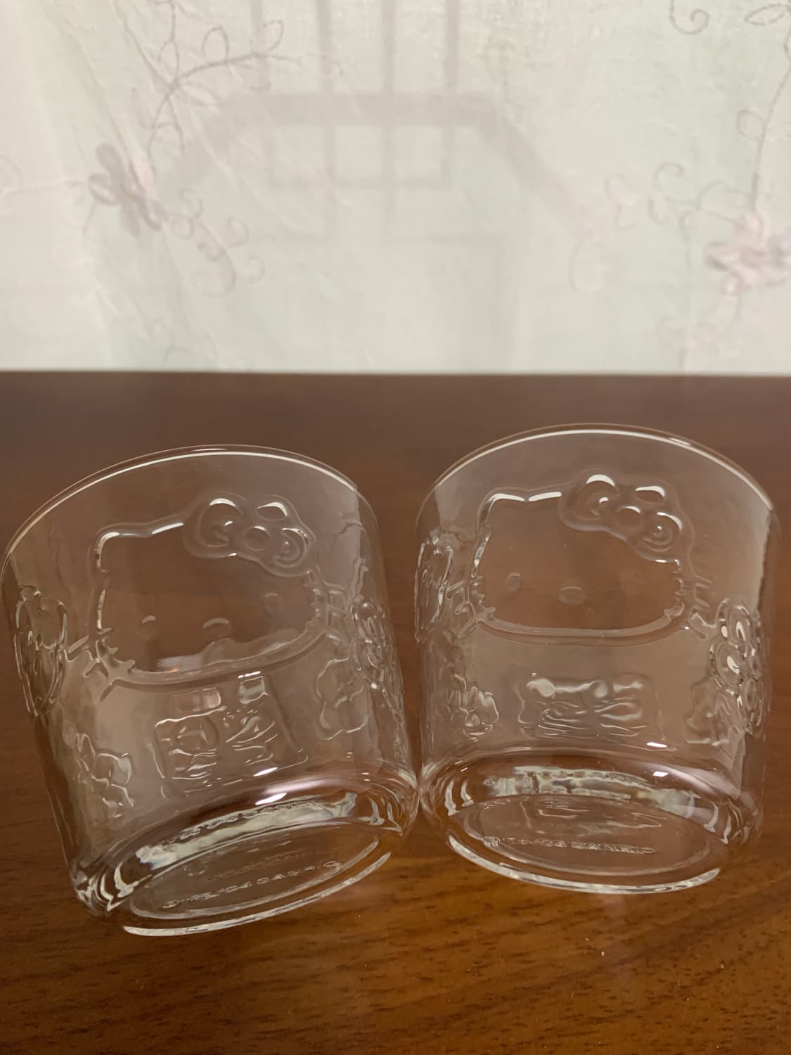 고전키티 아오야마 양복 한정 디저트볼 상품이미지2