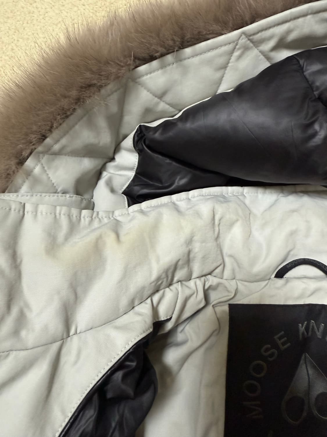 무스너클 클라우드 아스토리아 스톤퍼 패딩 상품이미지7