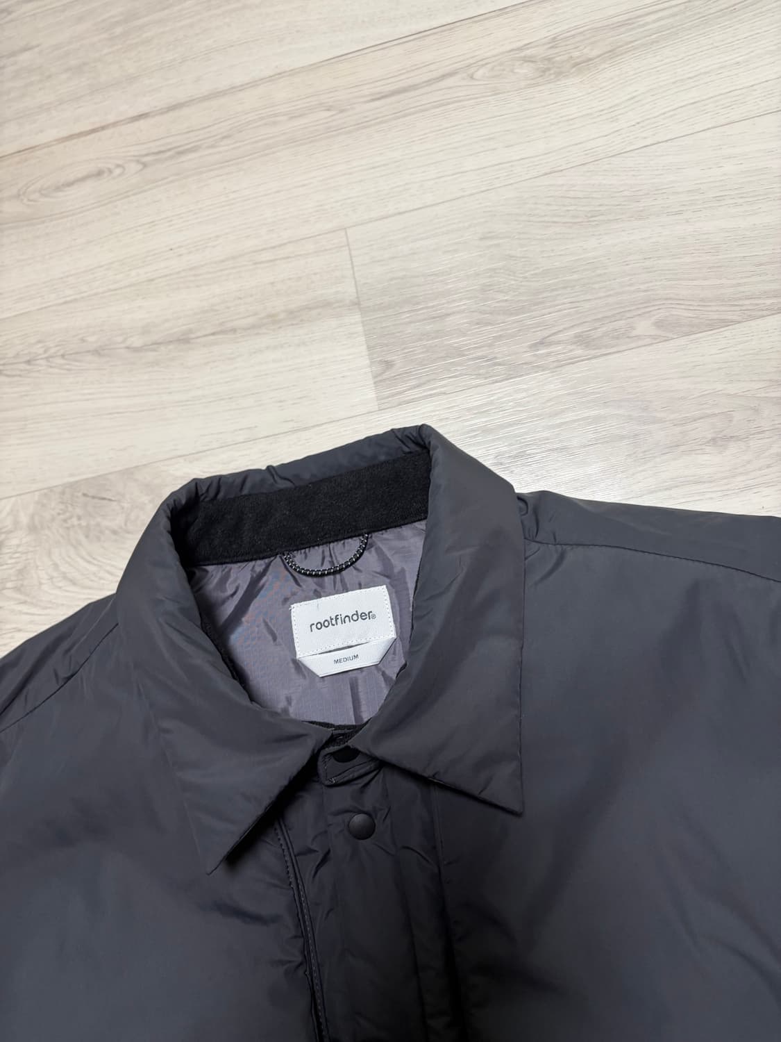 루트파인더 샘플 셔츠 패딩 자켓 차콜 M사이즈 판매 상품이미지2