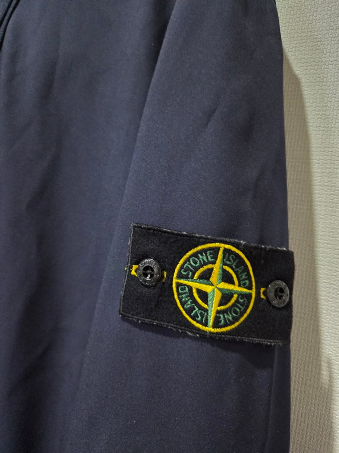 정품 스톤아일랜드 소프트쉘 후드 자켓 22SS 100/L 상품이미지2