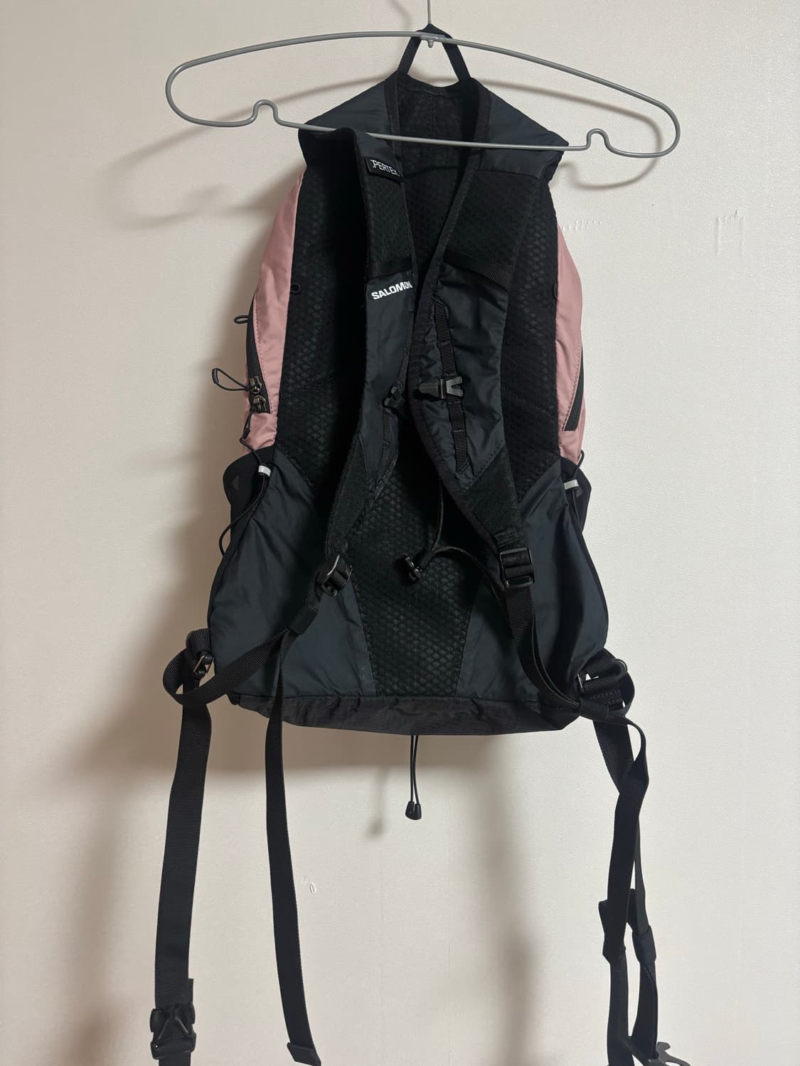 유일매물) 살로몬 피크 15L 백팩 피그 핑크 상품이미지3