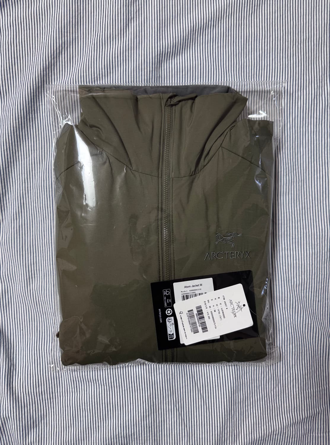 W 아크테릭스 아톰 자켓 타츠 24fw 상품이미지4