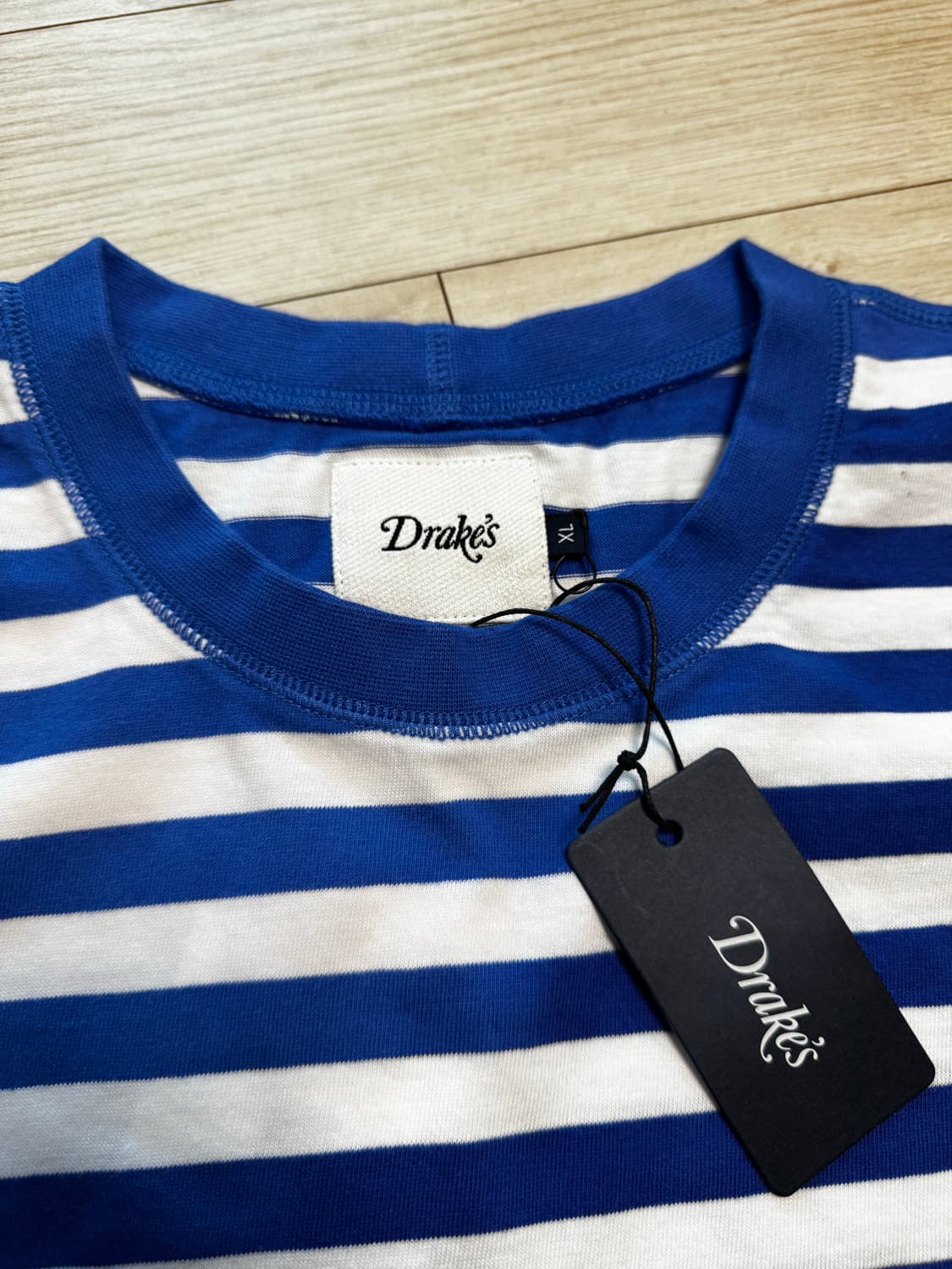  드레익스 라이트웨이트 스트라이프 하이킹 티 XL (새상품) 상품이미지4