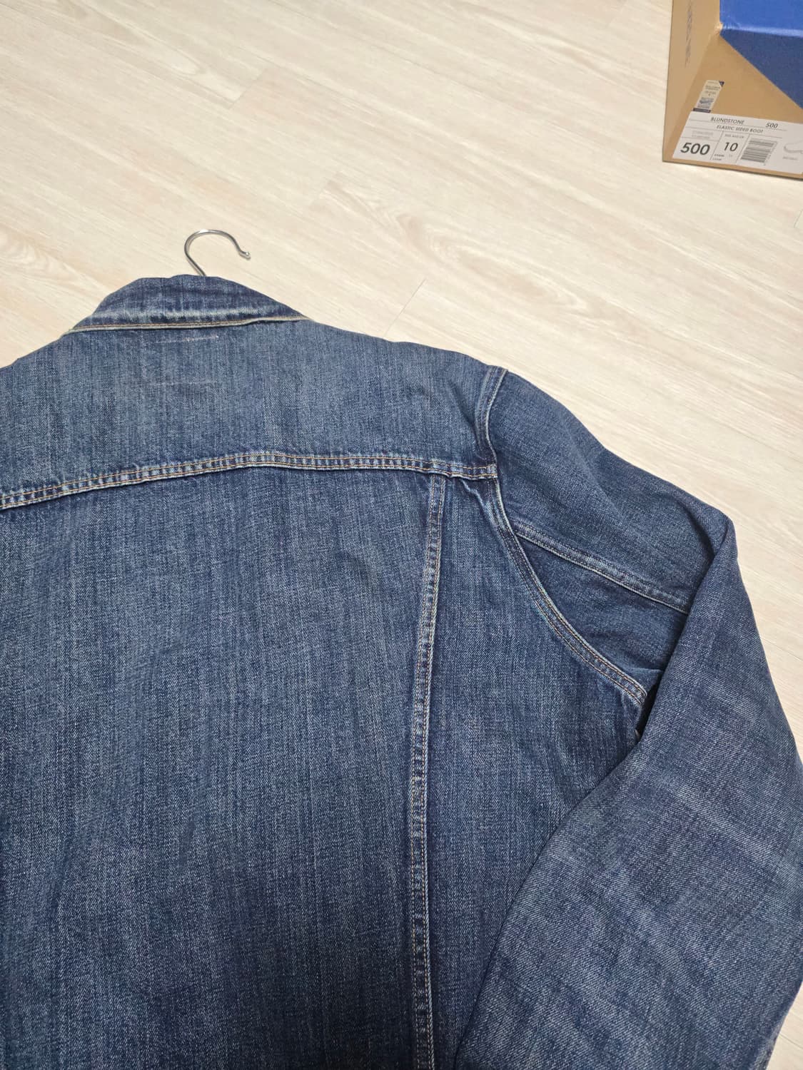 폴로 페이디드 데님 자켓
- xl 사이즈 상품이미지10