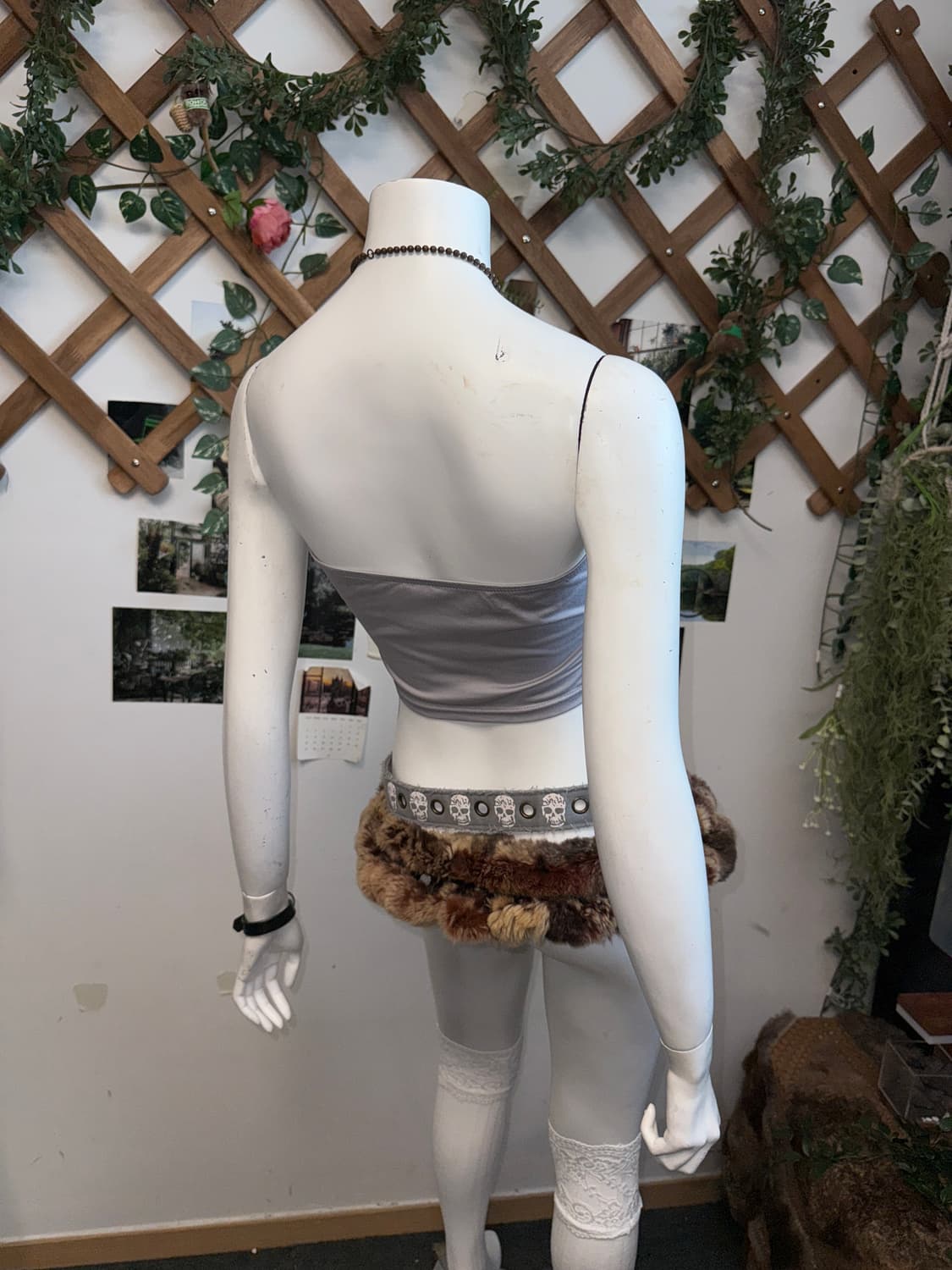 Gray vintage skull crop tube top 상품이미지2