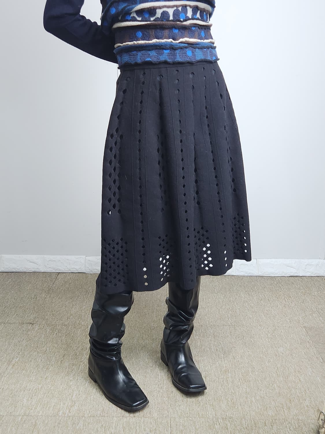 (오즈세컨)니트 펀칭 스커트 상품이미지2