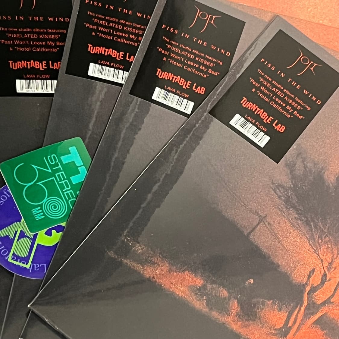 Joji piss in the wind  lava flow 한정반 lp 상품이미지4