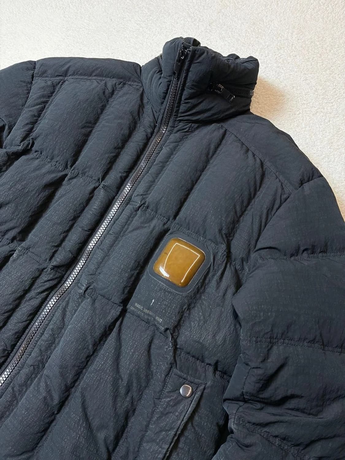 디젤 피그먼트 테크니컬 푸퍼 후디 패딩 PN6649 상품이미지2