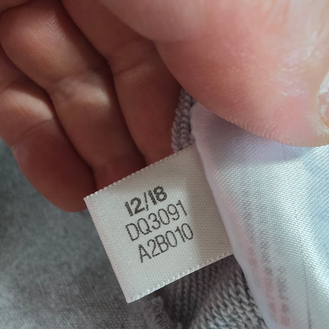 (XXL)아디다스 에센셜 후드티  상품이미지6