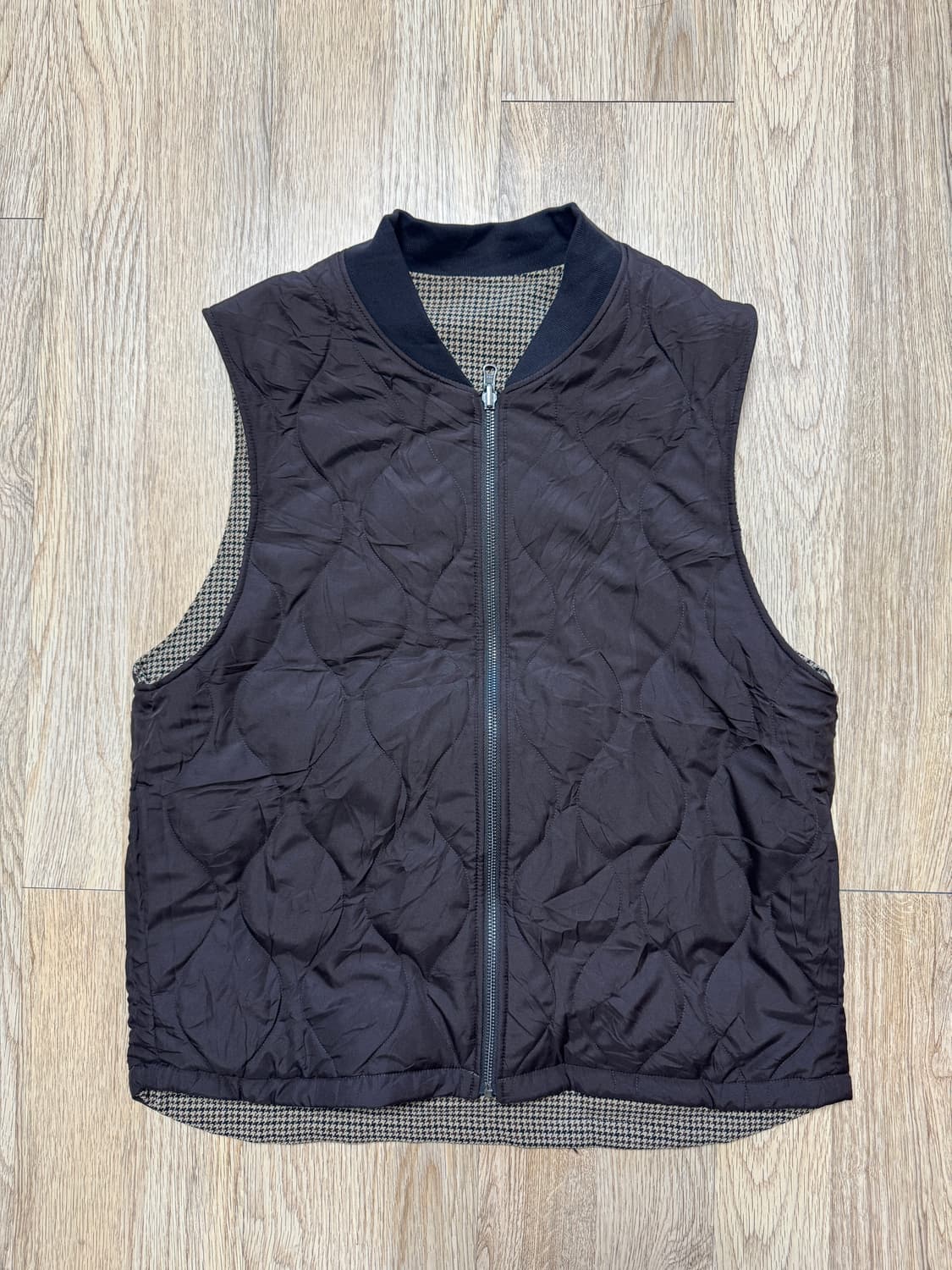 GU 리버시블 체크 패딩 베스트 상품이미지4