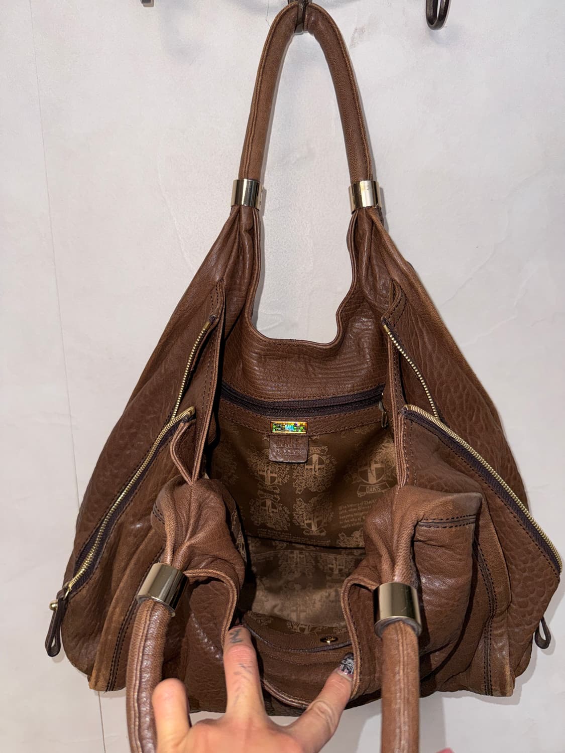 Daks brown zipper buckle tote bag 상품이미지6