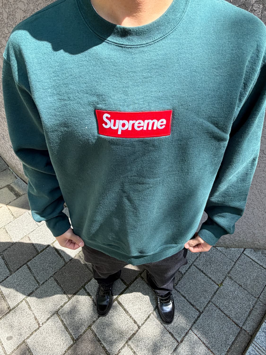 Supreme 22fw box logo crewneck 상품이미지1