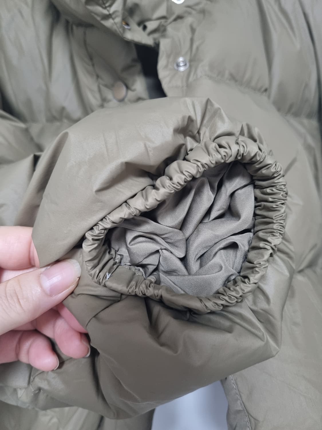 라우스트 크롭덕다운패딩  상품이미지7