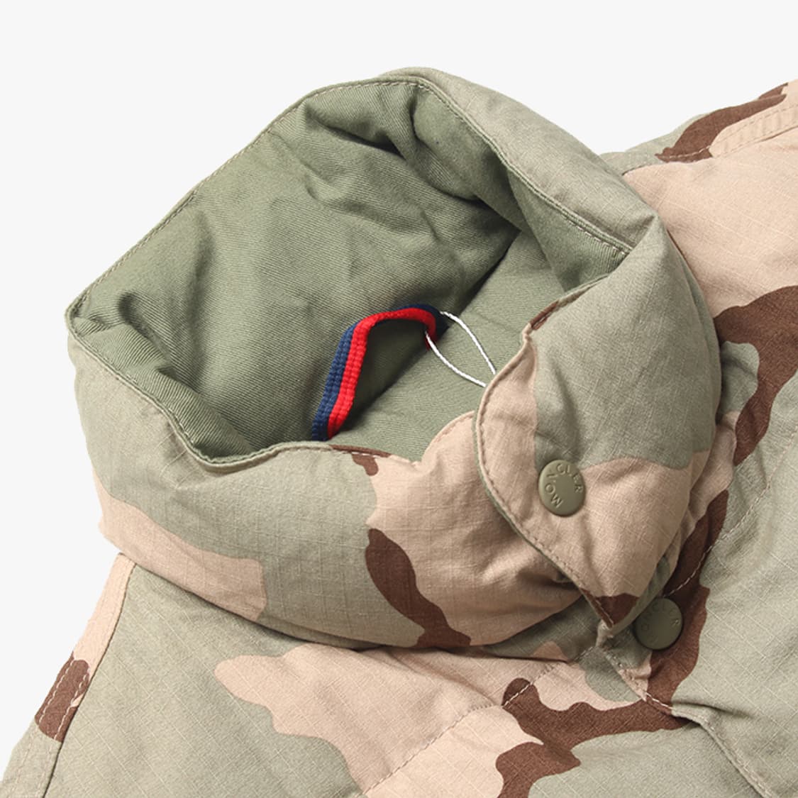  MONCLER X C.D.G "Pattern Down Vest" 상품이미지7