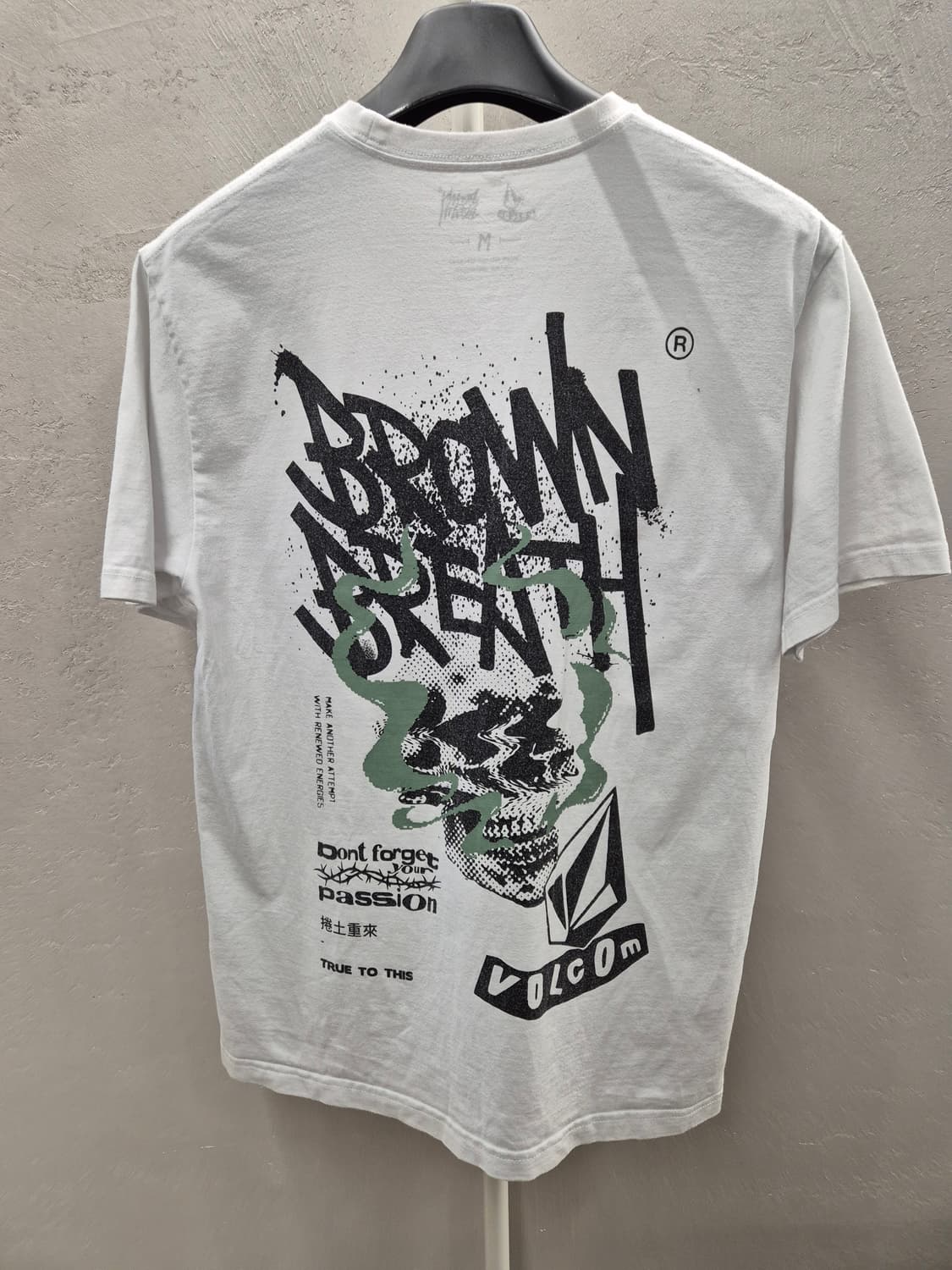 브라운브레스&볼컴 콜라보 화이트 포켓 반팔티 M 상품이미지8