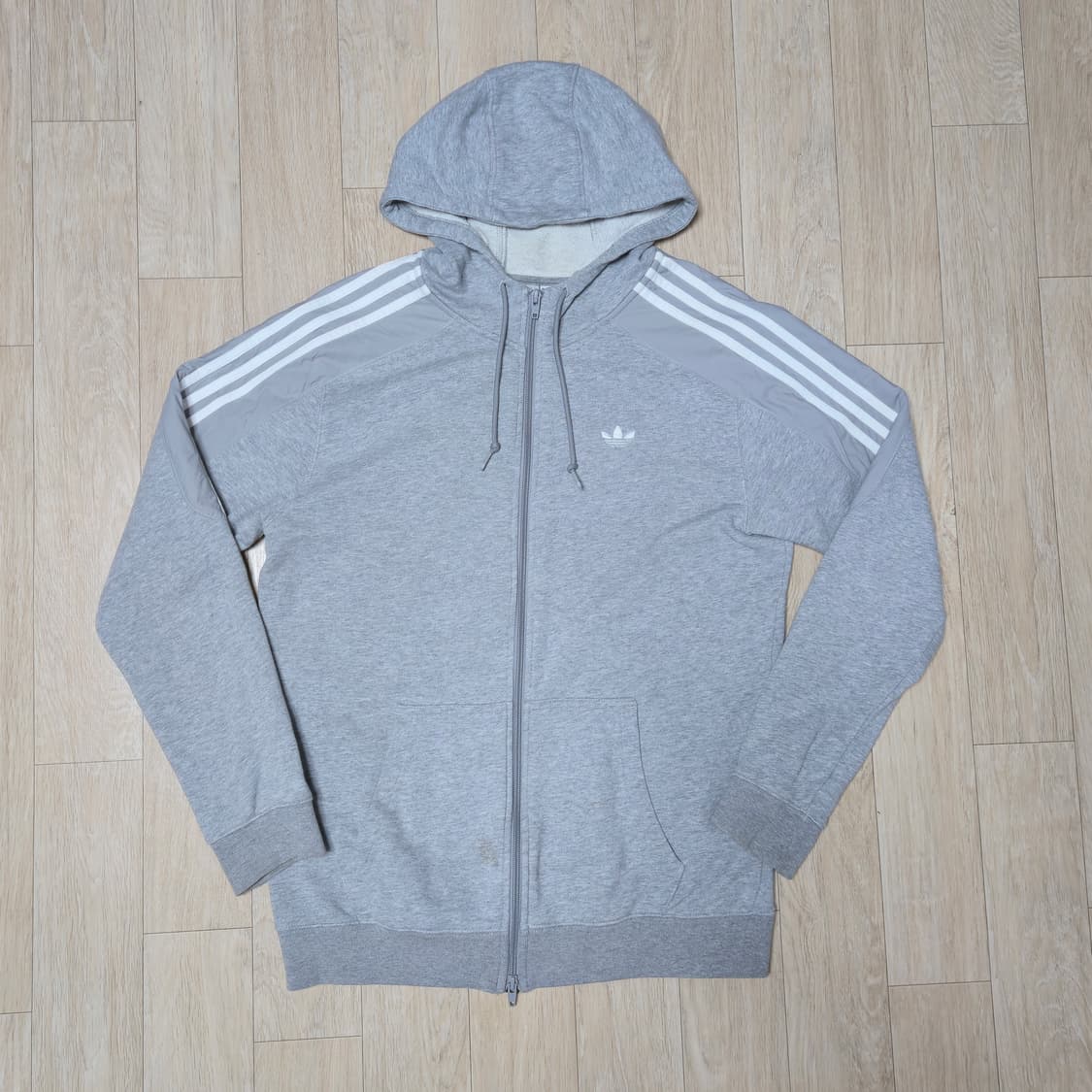 L) 아디다스 그레이 파가이안 삼선 후드집업 상품이미지1