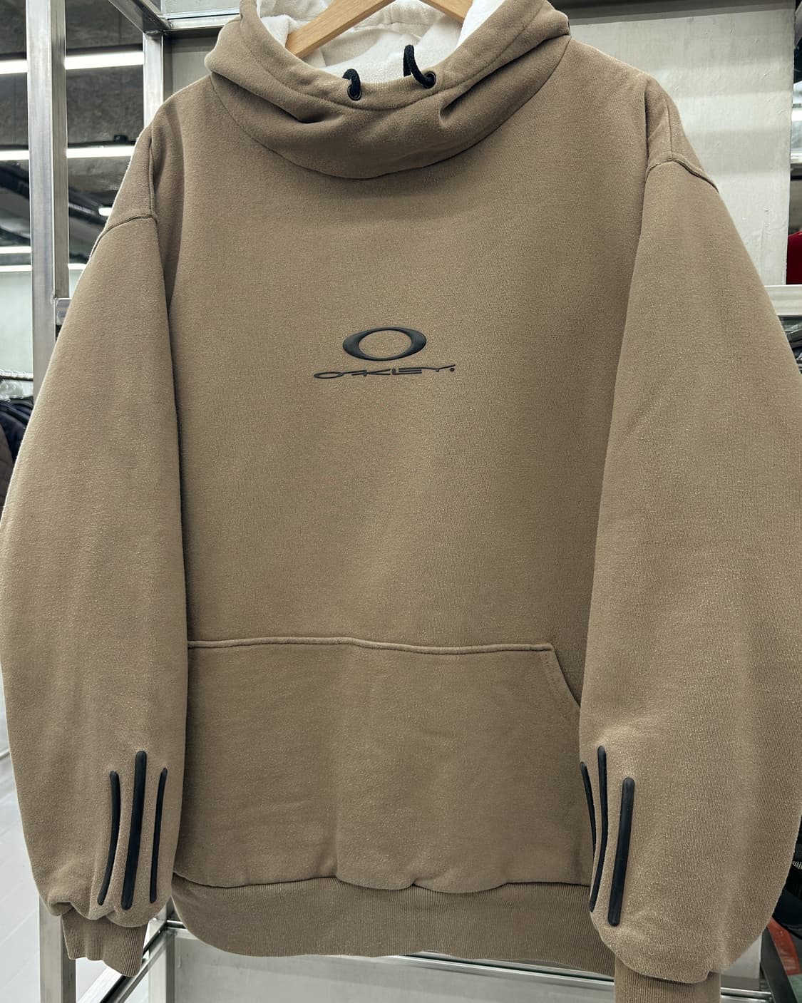 오클리 소프트웨어 00s 플리스 후디 베이지 브라운 상품이미지2