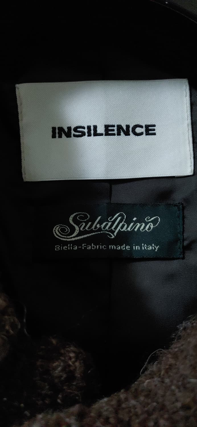 인사일런스 브라운 부클 울자켓 팝니다 상품이미지4