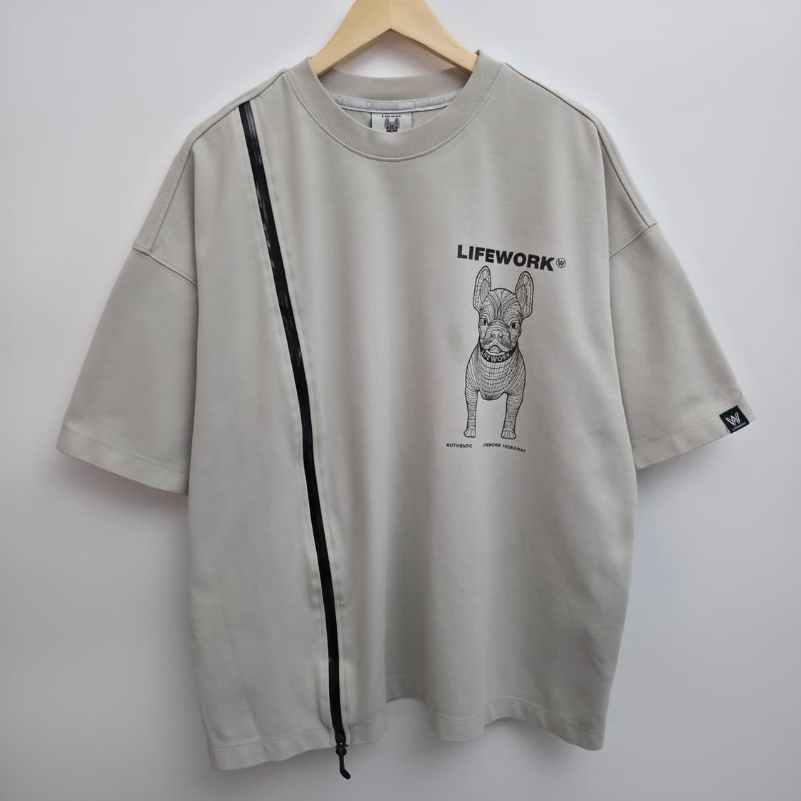 [L] 라이프워크 지퍼 반팔 티 상품이미지1