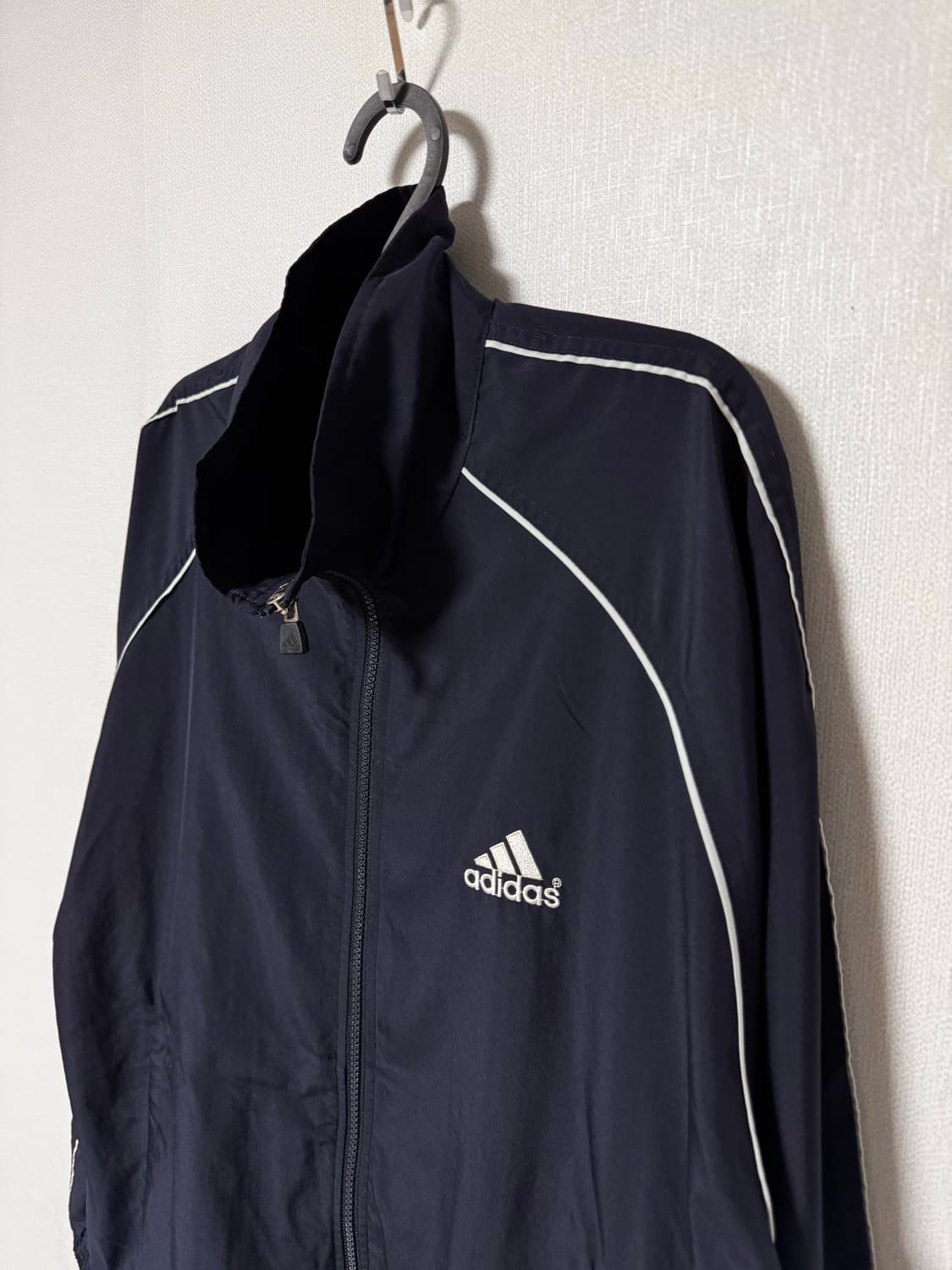 아디다스 90s 올드스쿨 오버핏 바람막이 상품이미지1