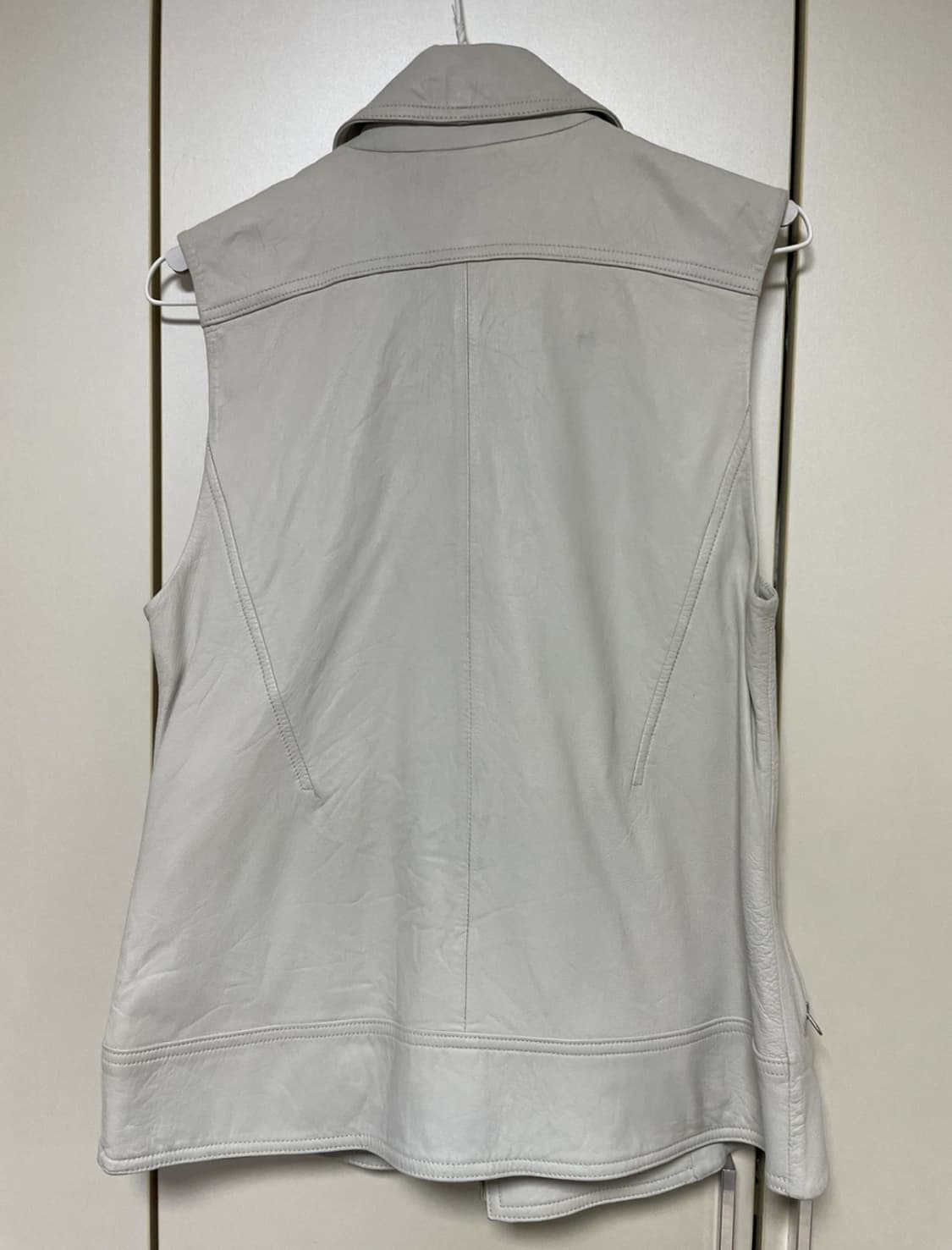 True Religin 트루릴리젼  여성 가죽 VEST 상품이미지2