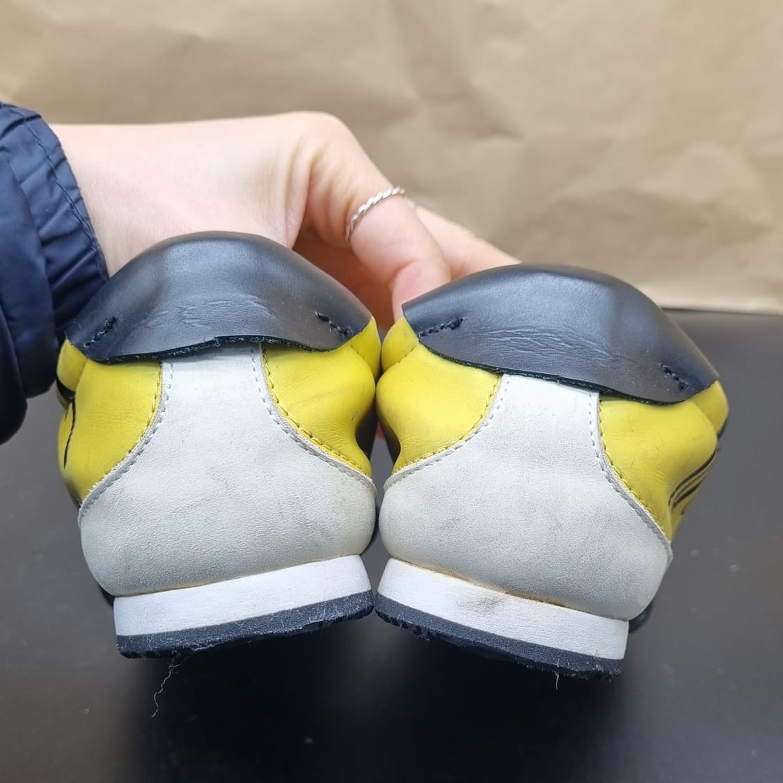 넘버N21. 운동화 220 상품이미지4