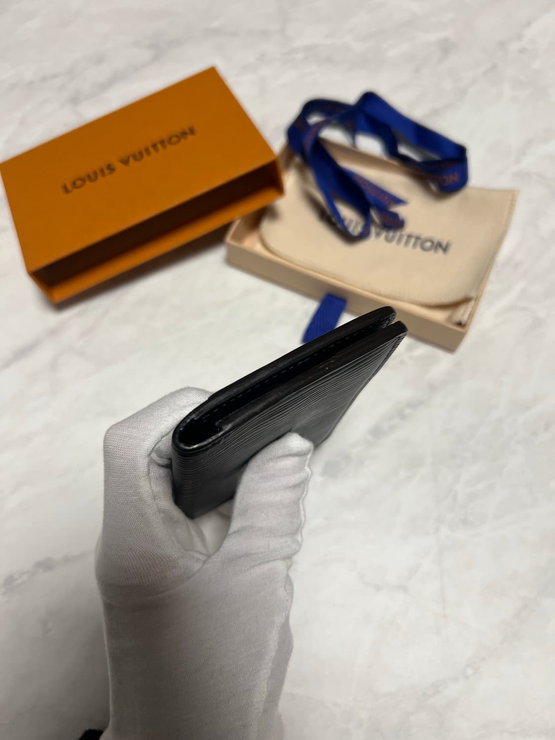 루이비통 에삐 포켓 오거나이저 지갑 상품이미지5