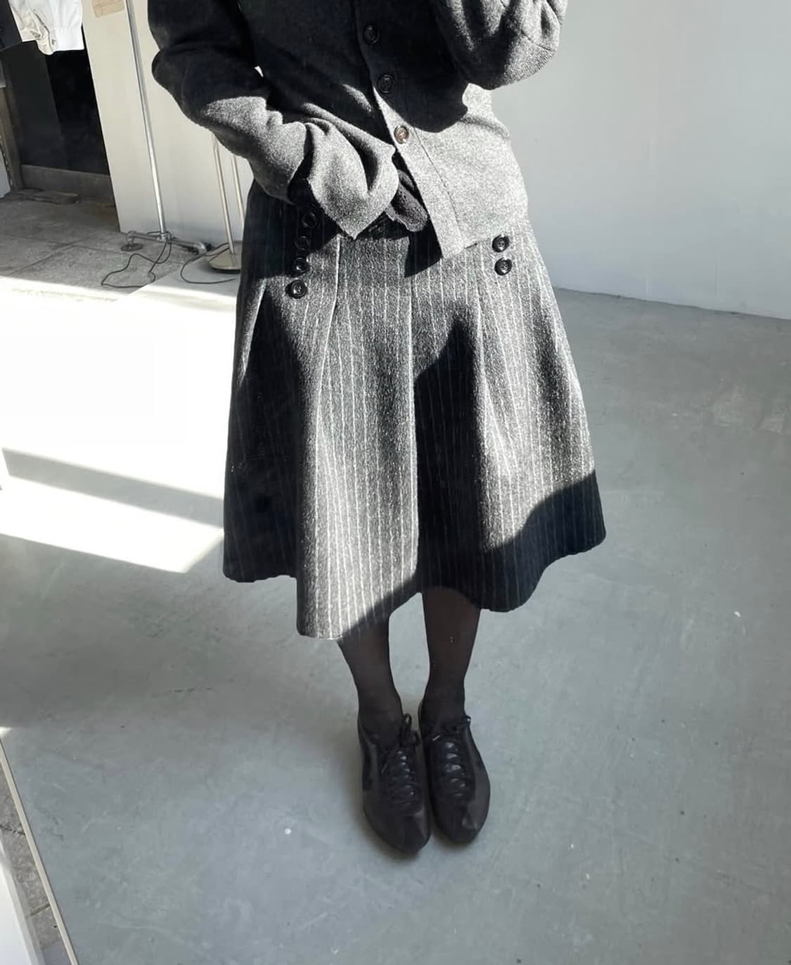 카나리 다크 그레이 울 스커트 DARK GREY 상품이미지1