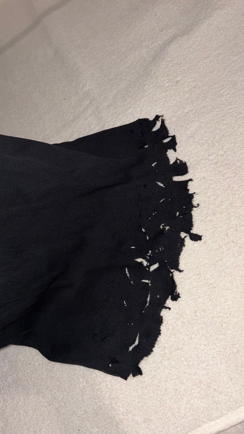 Distressed Black Sleeveless Tank 상품이미지1