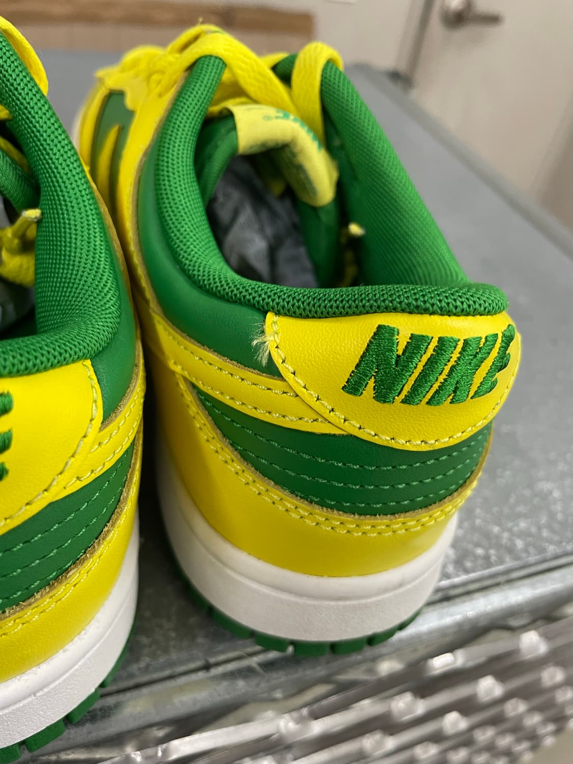 나이키 덩크 로우 애플 그린 앤 옐로우 265 (gr-4329) 상품이미지9