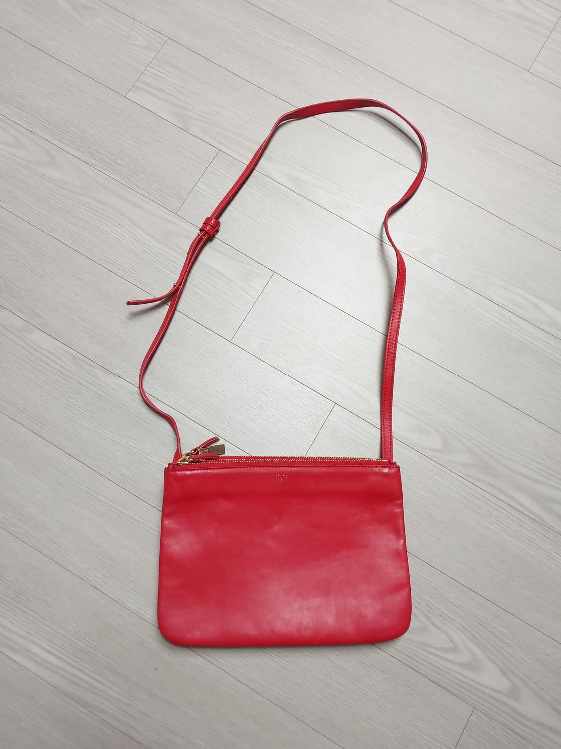 정품 셀린느 트리오백 레드 상품이미지1