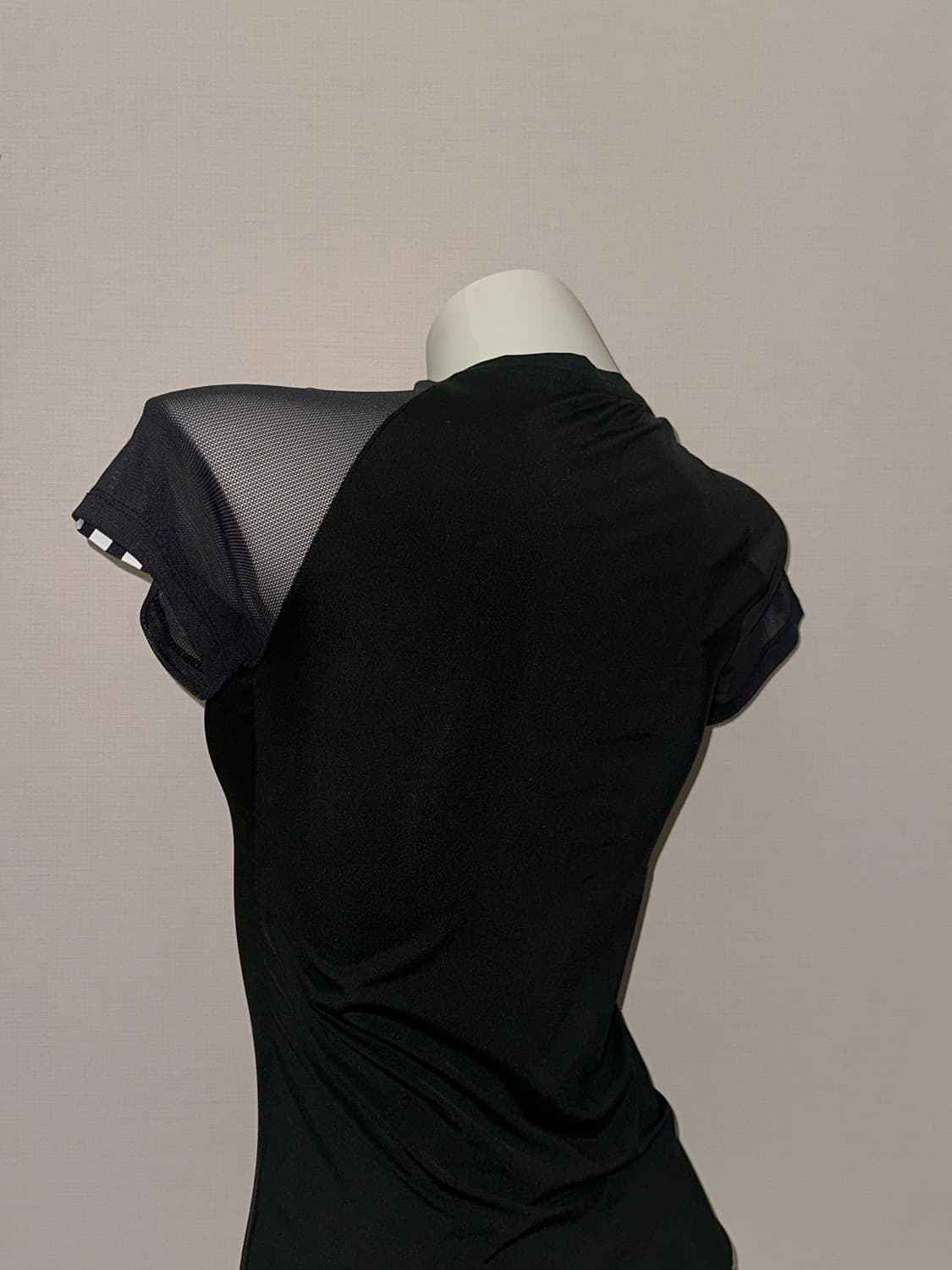 아디다스 나그랑 메쉬 딱붙 티셔츠 상품이미지2