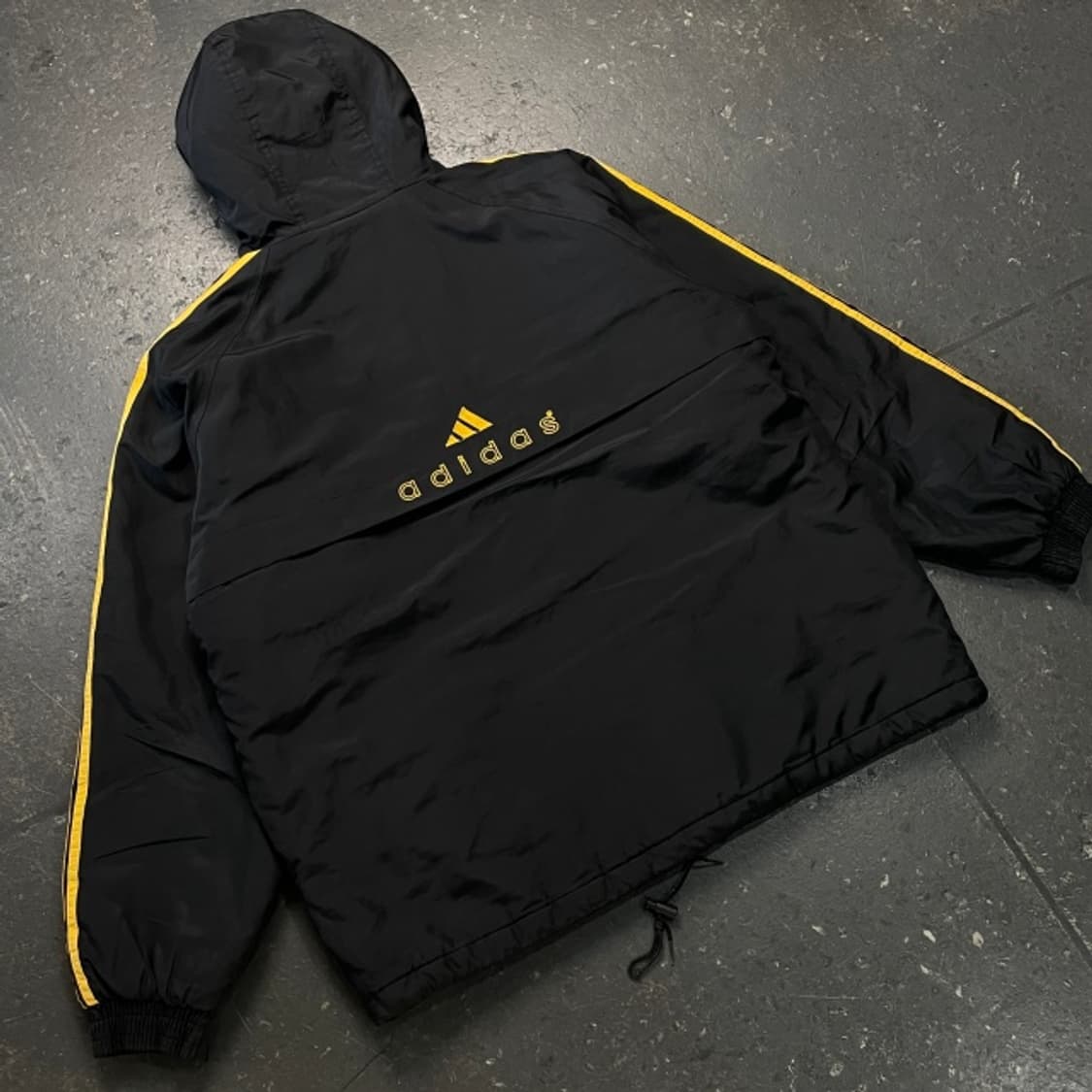105 아디다스 올드스쿨 누빔 자켓  상품이미지4