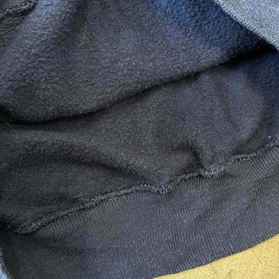 90년대 미국 생산 헤인즈 네이비 블랭크 스웻셔츠 상품이미지7