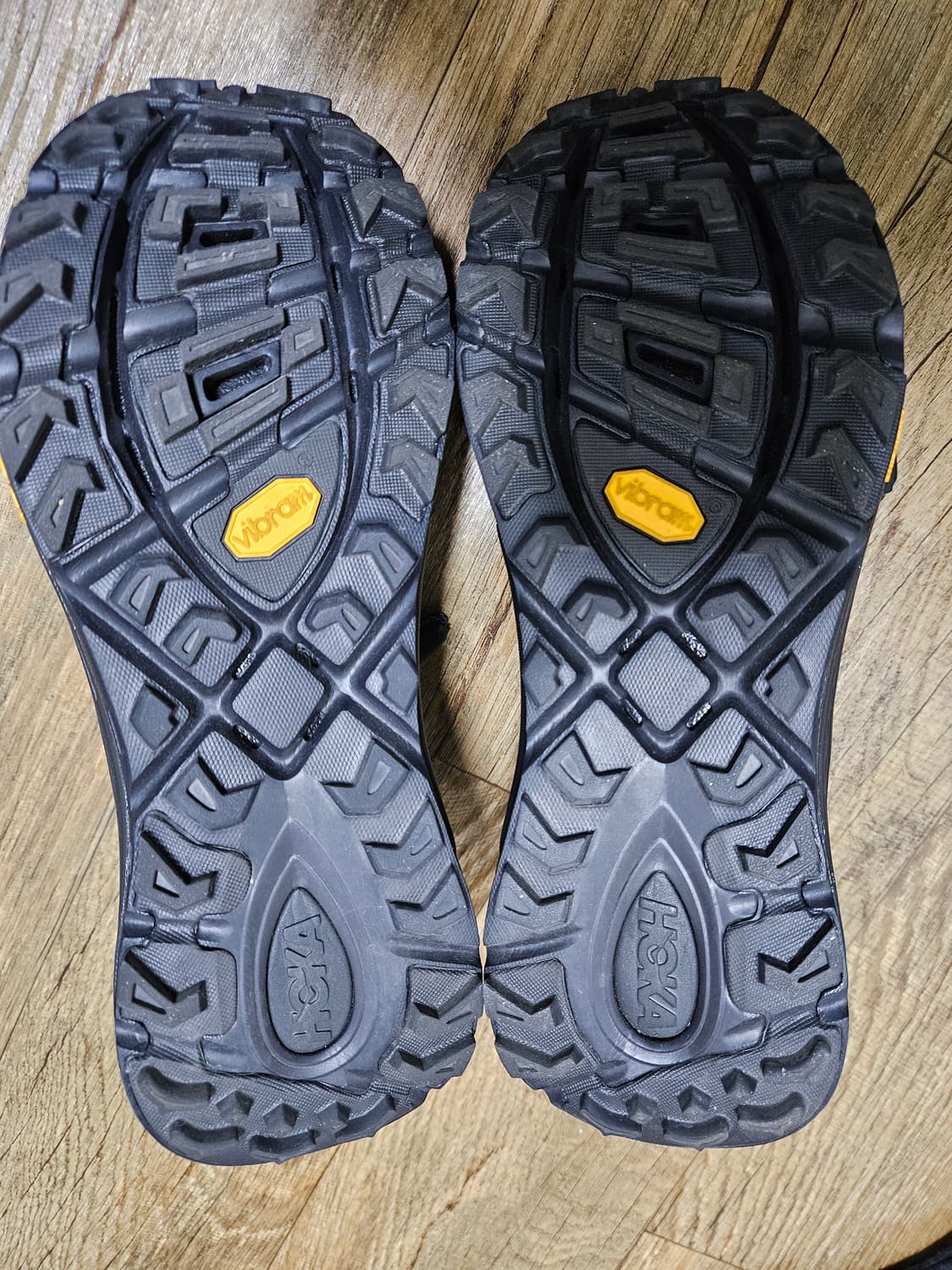 [275]  호카 마파테 쓰리2 테크 스텔스 블랙 상품이미지7