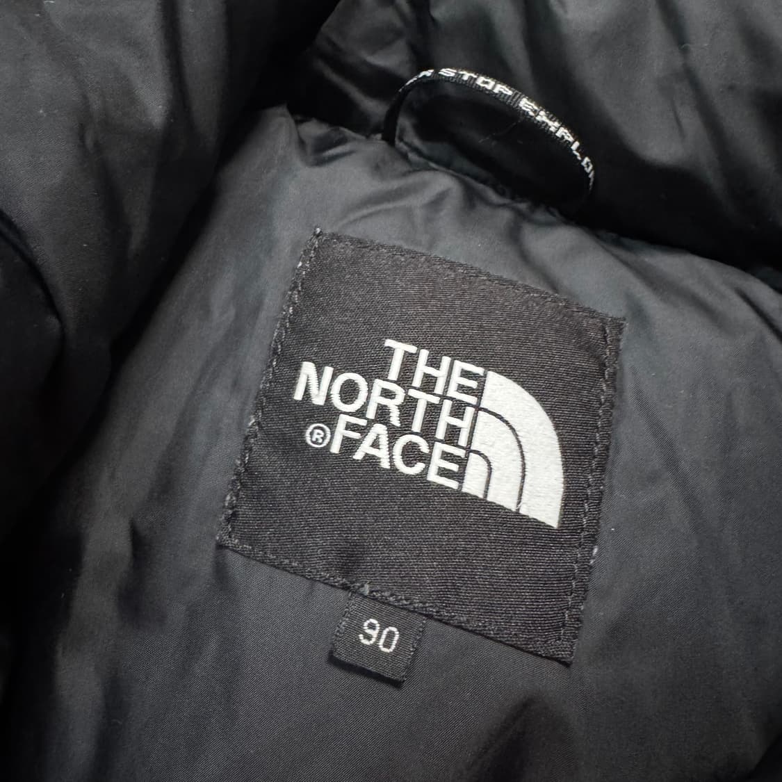 Name : 노스페이스 700 레드컬러 눕시 숏패딩 :) • Size(c 상품이미지4