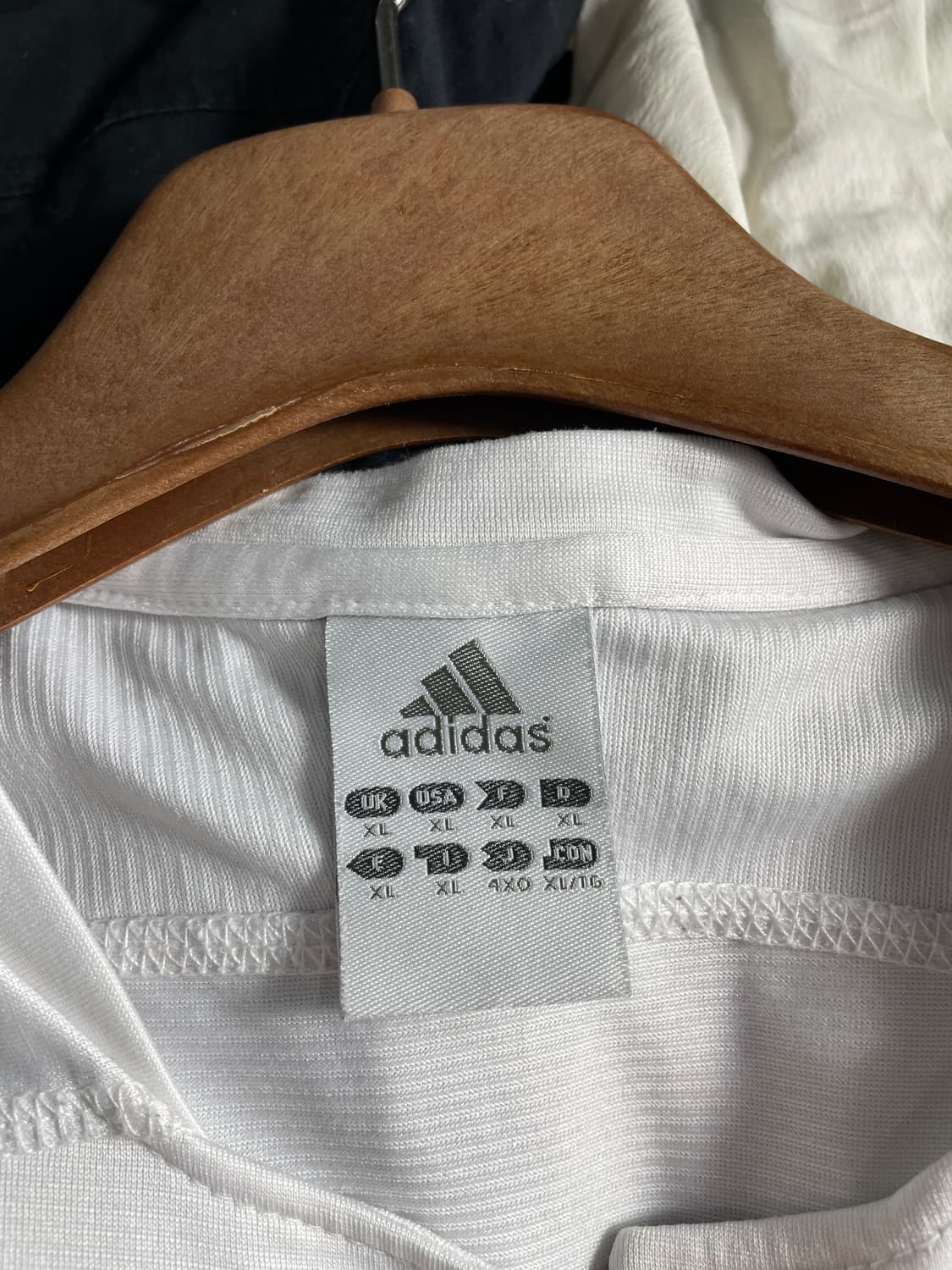 아디다스 레알마드리드 03-04 시즌 홈 긴팔 유니폼 상품이미지3