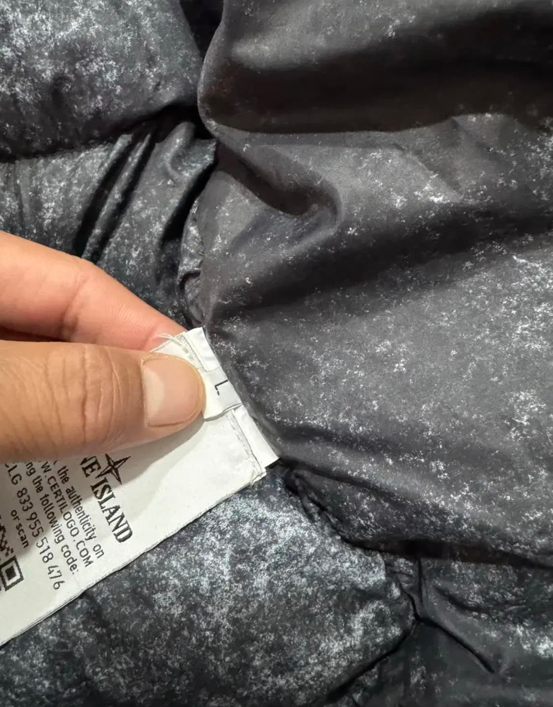 스톤아일랜드 프로스트텔라  상품이미지1