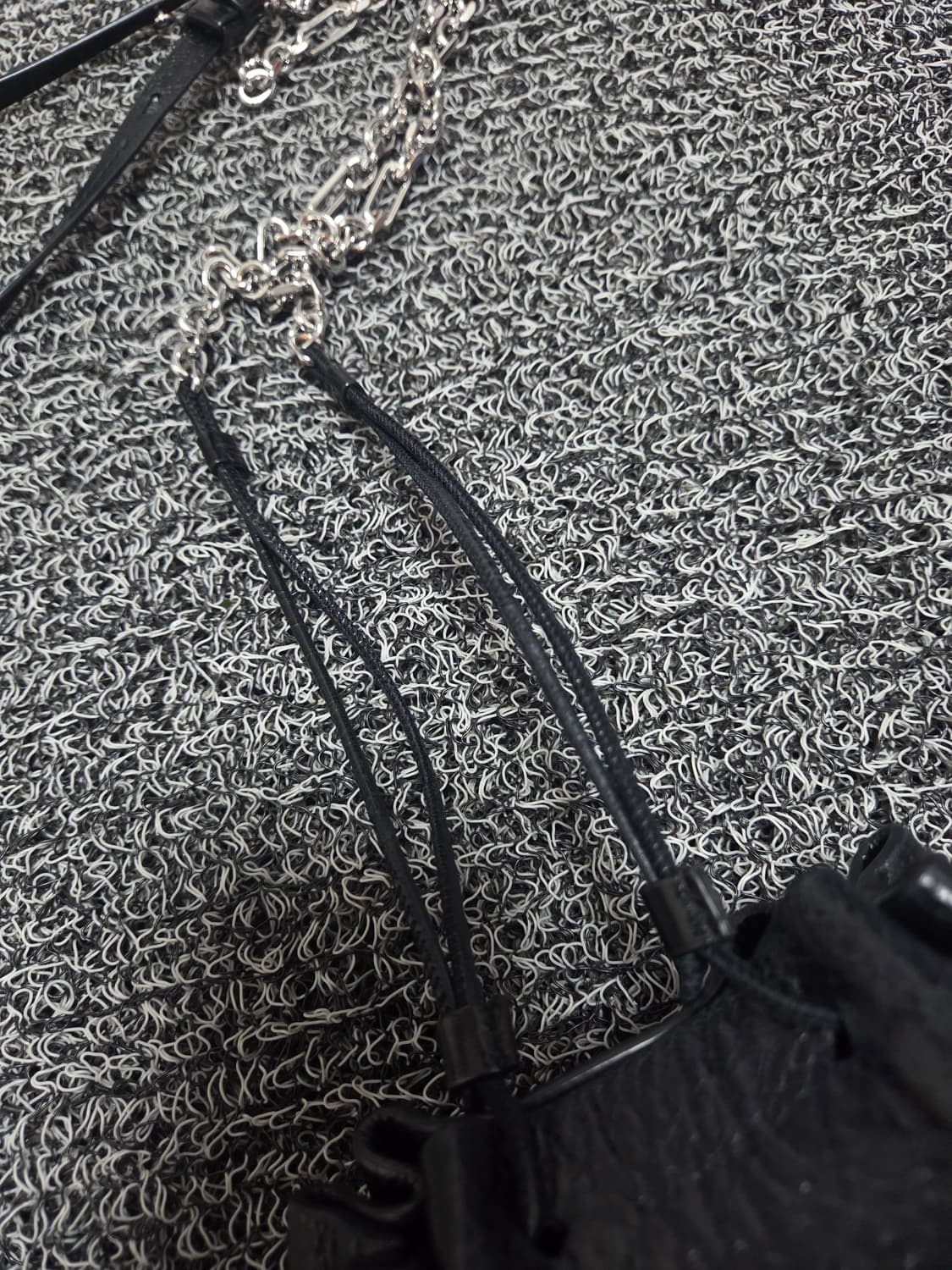 메종마르지엘라 버킷백 상품이미지5