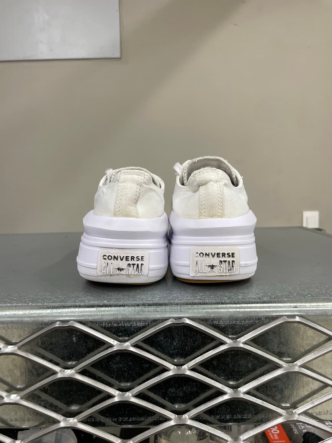 컨버스 척테일러 올스타 무브 화이트 245 상품이미지3