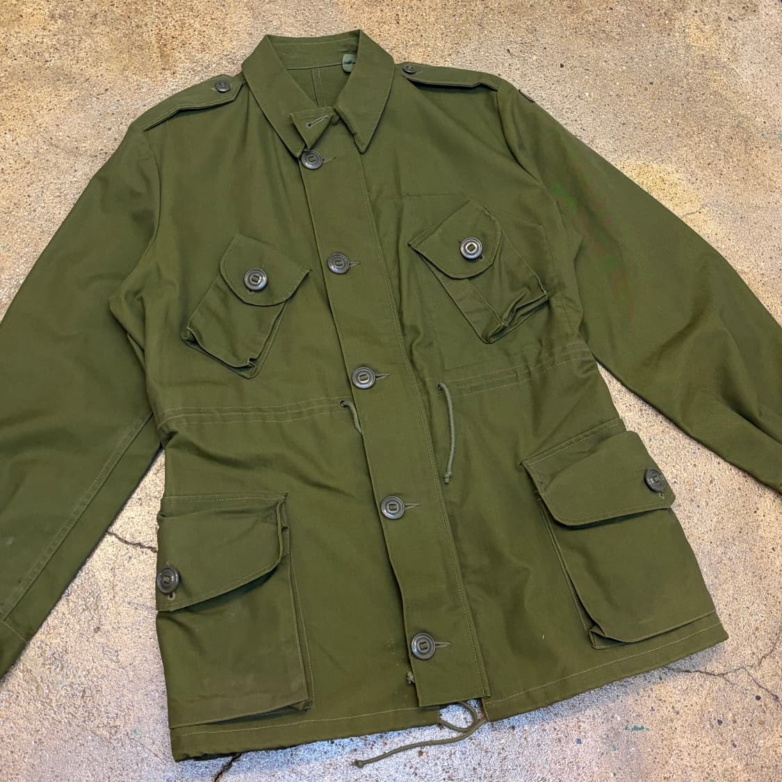 새상품급 USA 캐나다 밀리터리 2세대 M65 필드자켓  상품이미지2