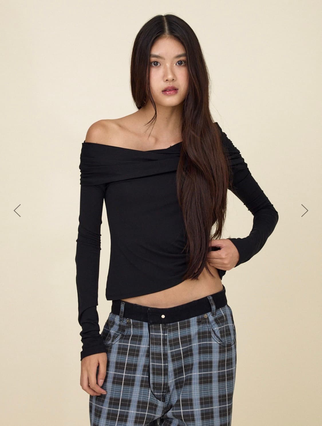 글로니 | LITTLE WAVES LONG SLEEVE (BLACK) 상품이미지1
