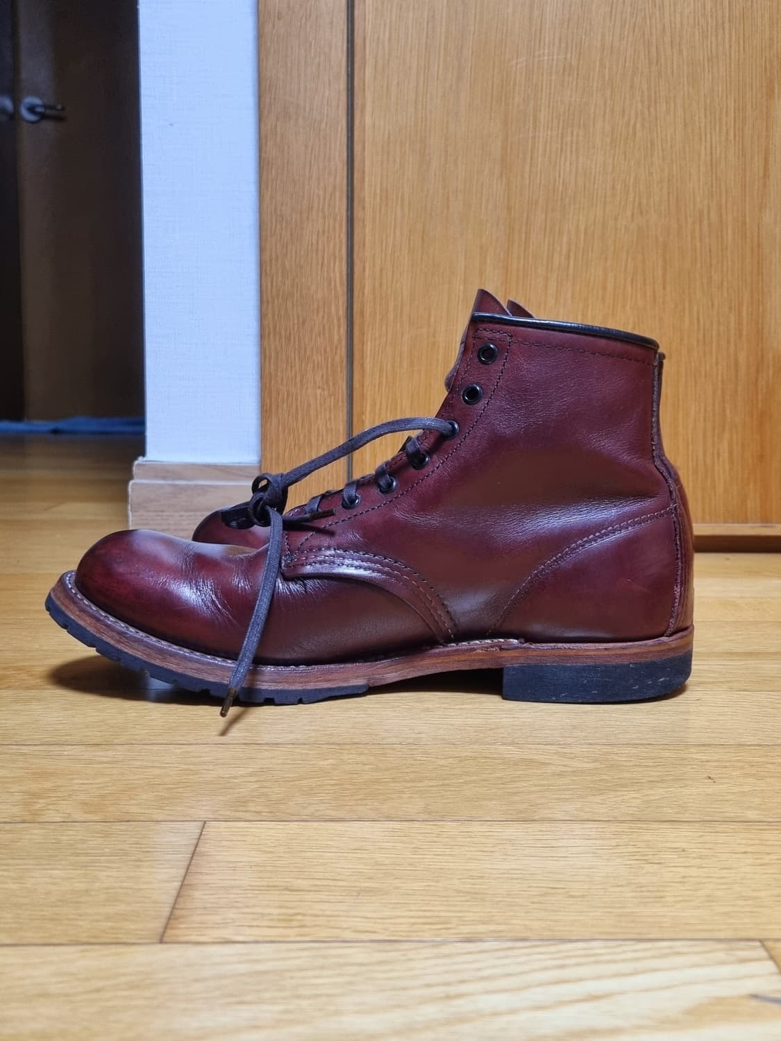 8.5D)레드윙 벡맨 9011 초판본 상품이미지3