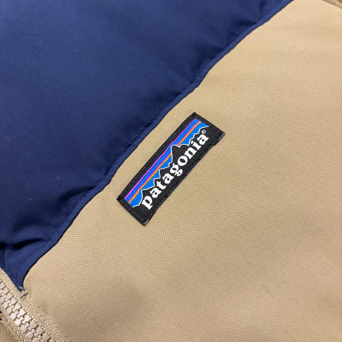 [M] 파타고니아 비비다운 투톤 패딩 점퍼 D902 상품이미지4