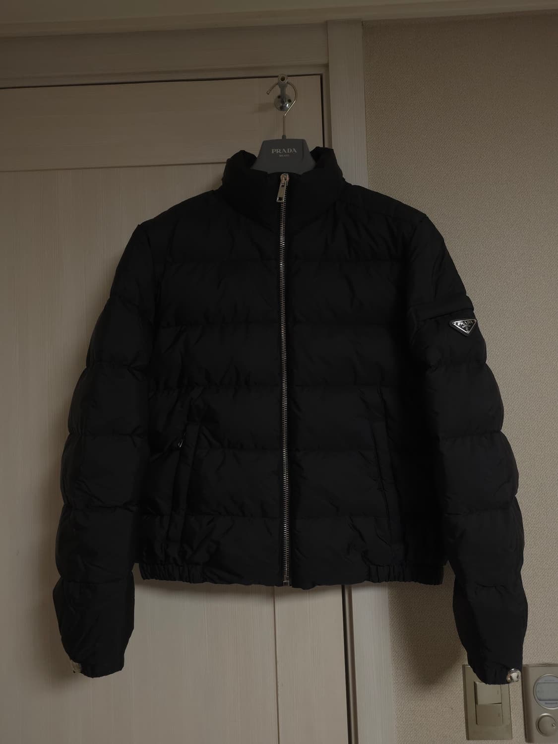 [50] 프라다 리나일론 패딩 자켓 블랙(SGB112) 상품이미지2
