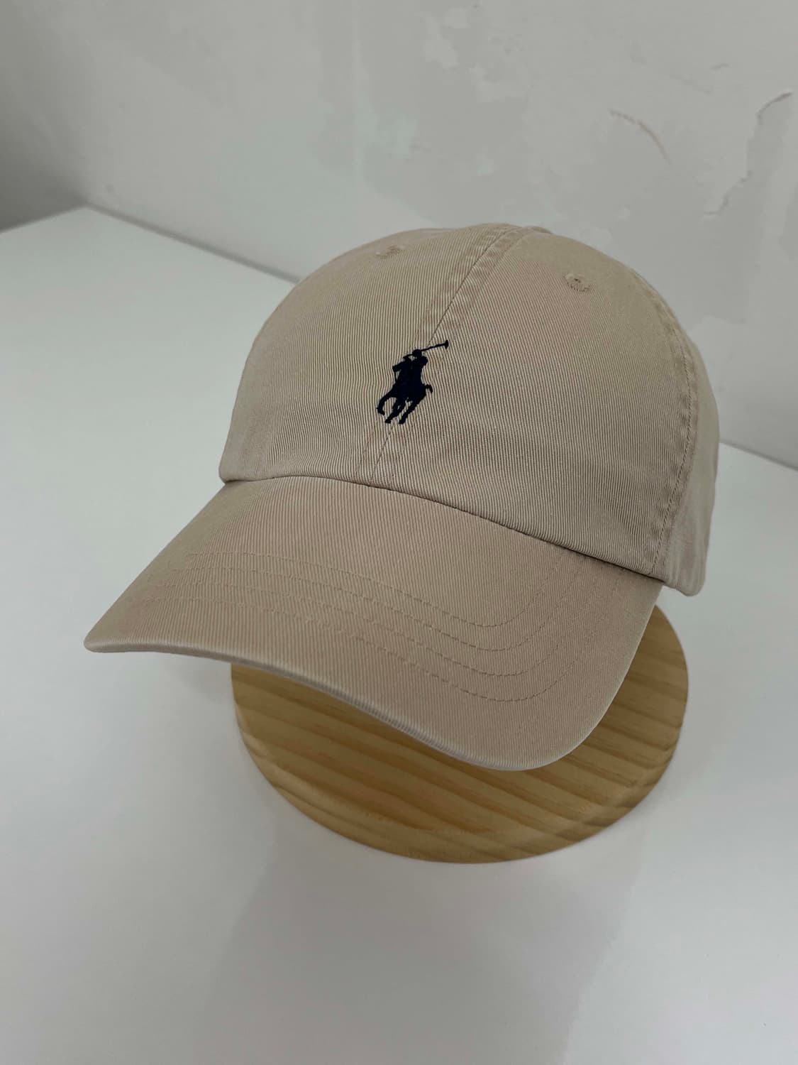 폴로 랄프로렌 아이코닉 베이지 치노 볼캡 모자 상품이미지4